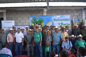 Productores celebran Día Nacional del Maíz con maíz biofortificado